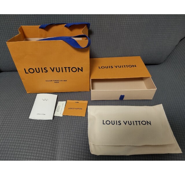 Louis Vuitton 空き箱 紙袋の通販 by hirossun|ラクマ Louis Vuitton 空き箱 紙袋の通販 by hirossun|ラクマ