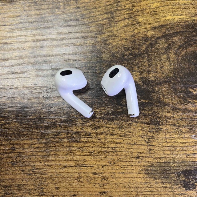 Apple Airpods 第3世代 右側と左側 - ヘッドフォン/イヤフォン
