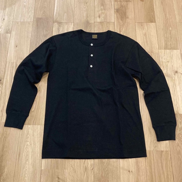 A VONTADE Henly Neck L/S Tube T