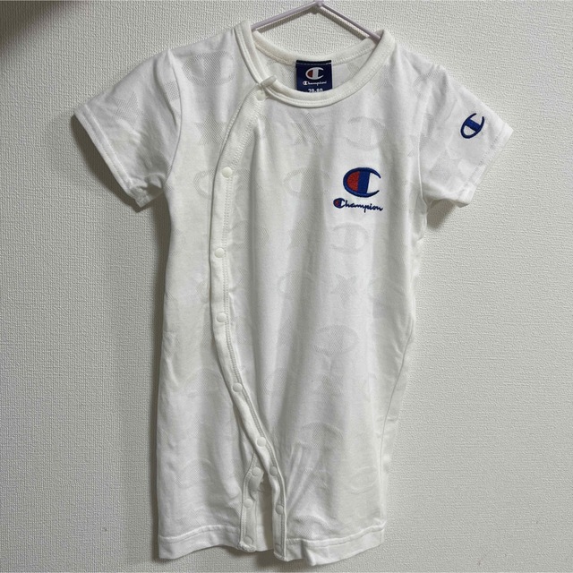 Champion(チャンピオン)の【美品】champion ロンパース　（70-80サイズ） キッズ/ベビー/マタニティのベビー服(~85cm)(ロンパース)の商品写真