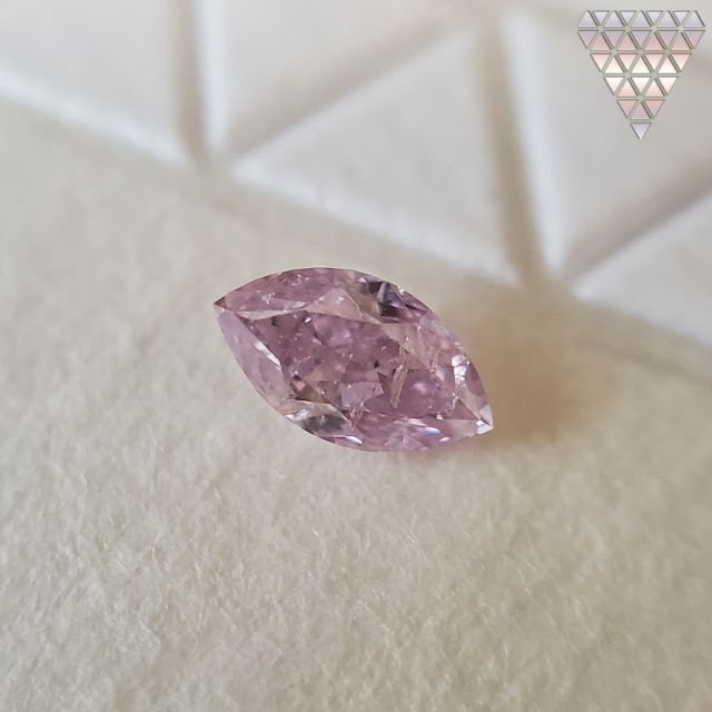 0.114 ct FANCY PURPLE PINK I2 MARQUISE レディースのアクセサリー(リング(指輪))の商品写真