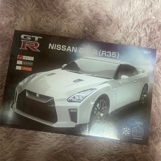 GTR R35 ラジコン white (トイラジコン)