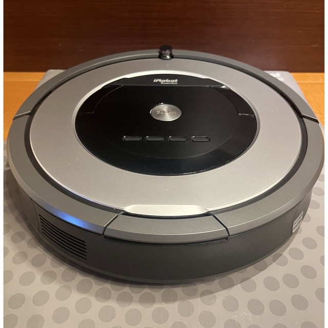 iRobot(アイロボット)の24時間以内・送料無料・匿名配送　iRobotルンバ876 ロボット掃除機　節約 スマホ/家電/カメラの生活家電(掃除機)の商品写真