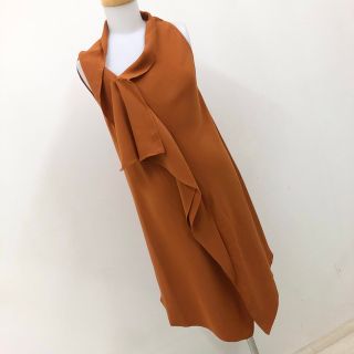 マックスマーラ(Max Mara)の【白タグ】Max Mara マックスマーラ ひざ丈ワンピース カラー オレンジ(ひざ丈ワンピース)