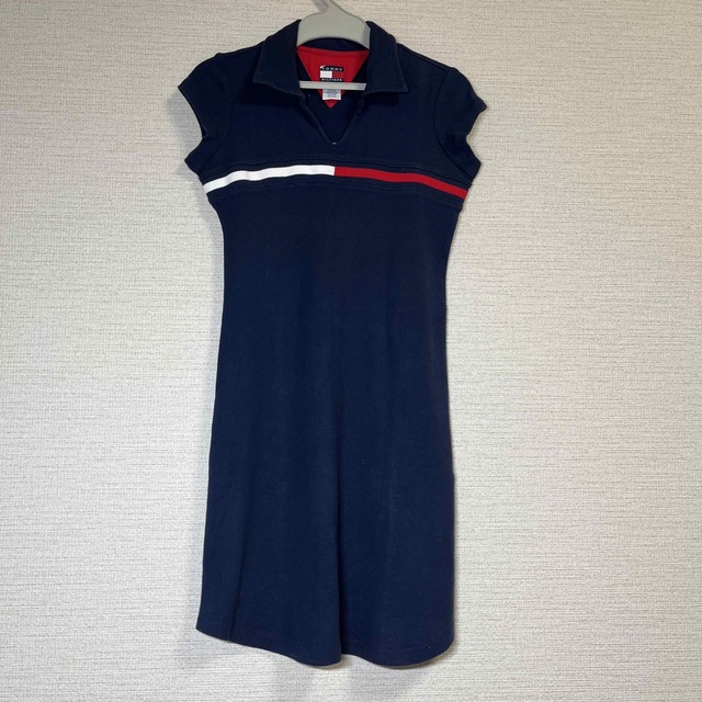 TOMMY HILFIGER(トミーヒルフィガー)のトミーヒルフィガー　ワンピース キッズ/ベビー/マタニティのキッズ服女の子用(90cm~)(ワンピース)の商品写真