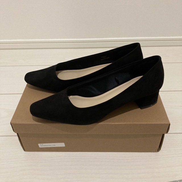 GU(ジーユー)の太ヒール　ブラックヒール レディースの靴/シューズ(ハイヒール/パンプス)の商品写真