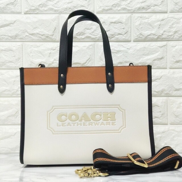 未使用COACH コーチ フィールド トート 30 ハンドバッグ ショルダー