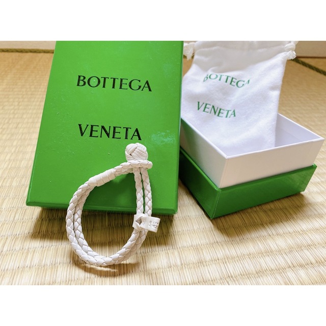 Bottega Veneta(ボッテガヴェネタ)のBOTTEGA VENETA/ブレスレット レディースのアクセサリー(ブレスレット/バングル)の商品写真