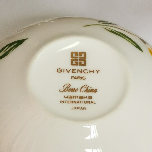 GIVENCHY(ジバンシィ)のジバンシー ティーカップ カップ　ジバンシイ インテリア/住まい/日用品のキッチン/食器(グラス/カップ)の商品写真