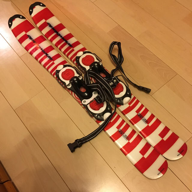 SALOMON(サロモン)のyuri1409様お取り置き（1/31まで）ショートスキー スポーツ/アウトドアのスキー(板)の商品写真