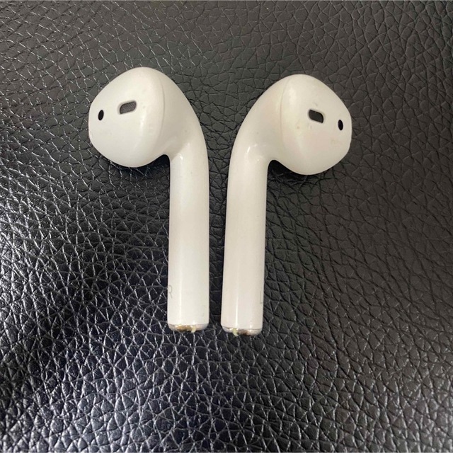 Apple(アップル)の【純正】AirPods 第2世代 スマホ/家電/カメラのオーディオ機器(ヘッドフォン/イヤフォン)の商品写真