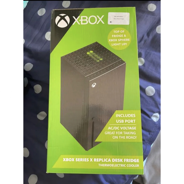 Xbox(エックスボックス)のXbox Series X Mini Fridge二代ミニ冷蔵庫 スマホ/家電/カメラの生活家電(冷蔵庫)の商品写真