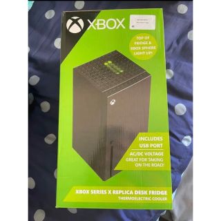 エックスボックス(Xbox)のXbox Series X Mini Fridge二代ミニ冷蔵庫(冷蔵庫)