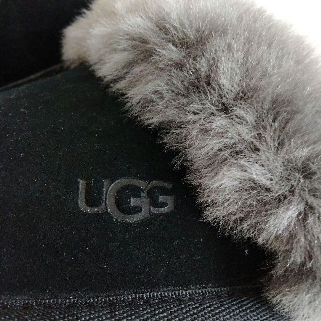 UGG(アグ)の極美品❗UGG  アグ　スカフェット2 もこもこスリッパ　23cm  室内用 レディースの靴/シューズ(サンダル)の商品写真