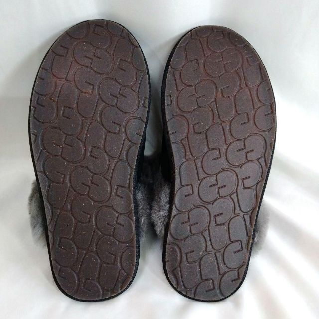 UGG(アグ)の極美品❗UGG  アグ　スカフェット2 もこもこスリッパ　23cm  室内用 レディースの靴/シューズ(サンダル)の商品写真