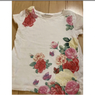 エイチアンドエム(H&M)のH&M 花柄　Tシャツ　120(Tシャツ/カットソー)