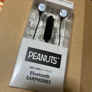 ピーナッツ(PEANUTS)のgourmandise ピーナッツ Bluetoothステレオイヤホン【新品】(ヘッドフォン/イヤフォン)