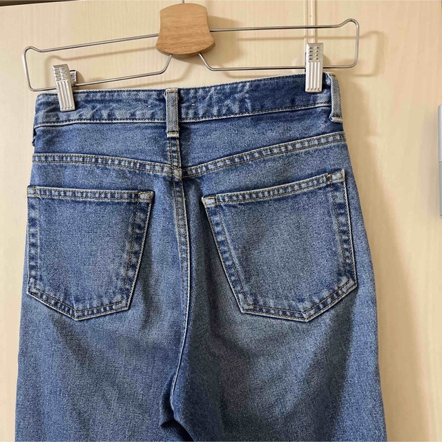 TODAYFUL(トゥデイフル)のTODAYFUL PARKERs DENIM デニムパンツ　カットオフ レディースのパンツ(デニム/ジーンズ)の商品写真