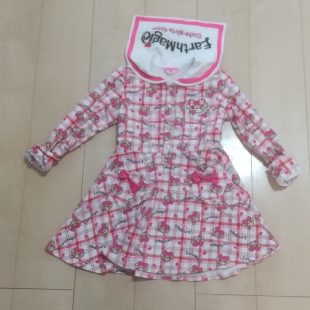 EARTHMAGIC(アースマジック)のmilk様、専用です。 キッズ/ベビー/マタニティのキッズ服女の子用(90cm~)(Tシャツ/カットソー)の商品写真