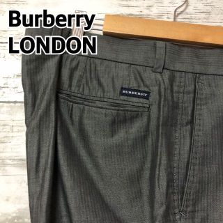 バーバリー(BURBERRY)のバーバリーロンドン スーツパンツ スラックス グレー ストライプuga92(スラックス/スーツパンツ)