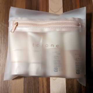 コスメキッチン(Cosme Kitchen)のto/one　スターターキット(化粧水/ローション)