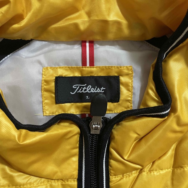 Titleist(タイトリスト)のタイトリスト　ジャケット　Ｌ　美品 スポーツ/アウトドアのゴルフ(ウエア)の商品写真