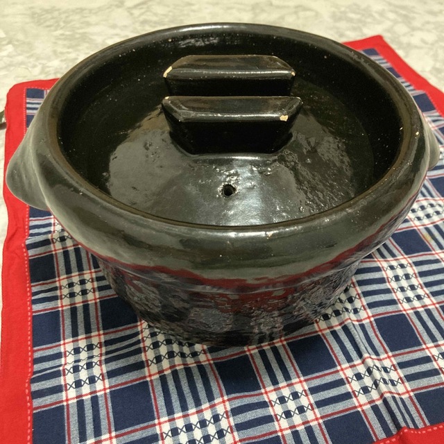 フローラル 【土鍋】 黒楽 御飯鍋 雲井釜 by 中川一辺陶 3合炊き USED