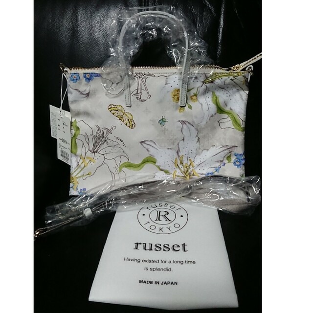 Russet(ラシット)のkouちゃん様専用です‼️ラシット ハンドル付き2wayバッグ 花柄🌹🌹 レディースのバッグ(ショルダーバッグ)の商品写真
