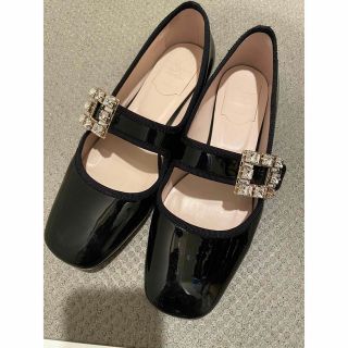 ロジェヴィヴィエ ハイヒール/パンプス(レディース)の通販 200点以上 ロジェヴィヴィエ ハイヒール/パンプス(レディース)の通販 200点以上