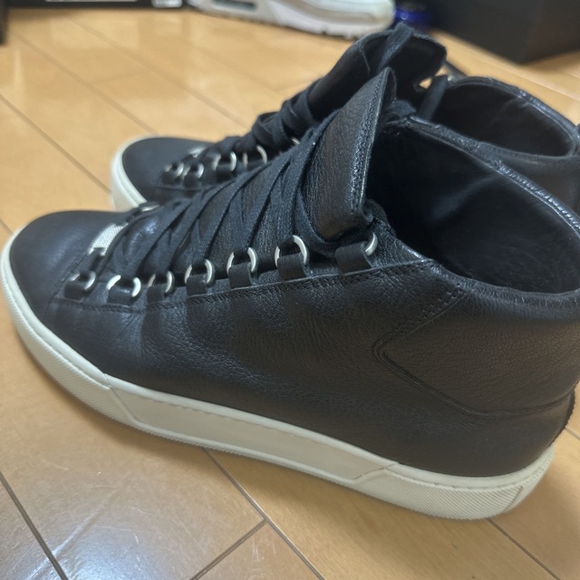 BALENCIAGA Arena レザースニーカー