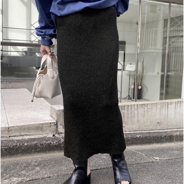 CAPRICIEUX LE'MAGE(カプリシューレマージュ)のカプリシュレマージュ　ラメニットスカート　美品 レディースのスカート(ロングスカート)の商品写真