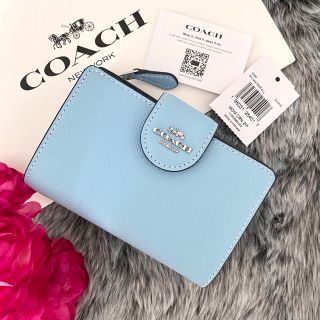 新品☆ COACH(コーチ)ライトブルー レザー 折り財布