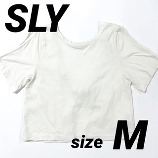 スライ(SLY)のSLY　半袖　カットソー　バックリボン　トップス　白　スライ　ホワイト　無地　T(Tシャツ(半袖/袖なし))