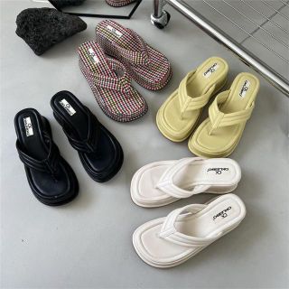 Thick-soled beach sandals  厚底 ビーチサンダ(サンダル)