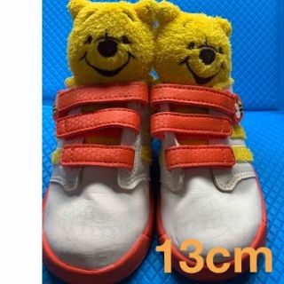 アディダス(adidas)のadidas プーさん スニーカー 13cm(スニーカー)