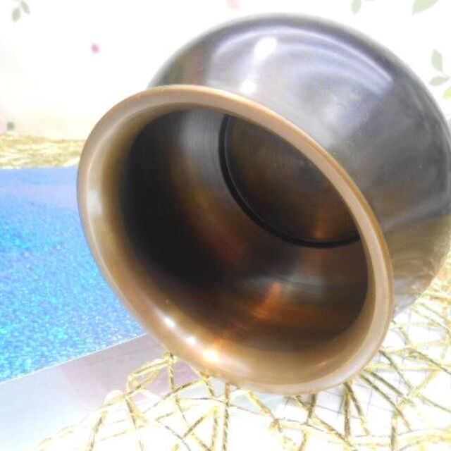 送料無料)2.000円 中古池坊花器 青銅製 約500g 優雅重厚感の通販 送料無料)2.000円 中古池坊花器 青銅製 約500g 優雅重厚感の通販