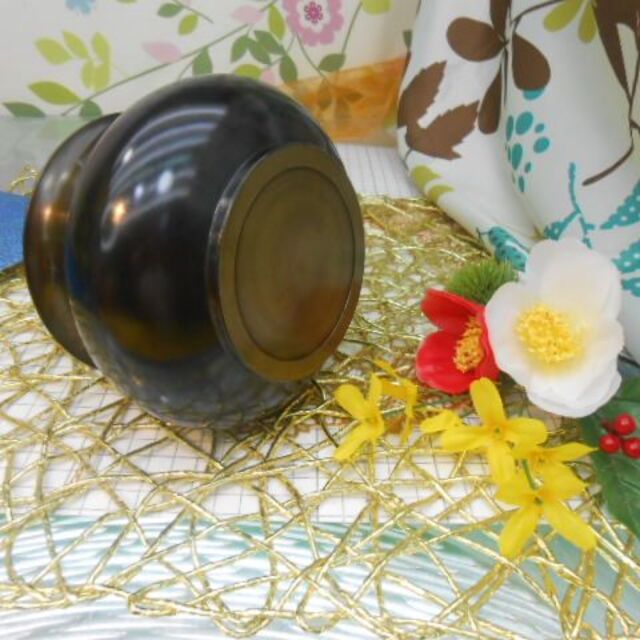 送料無料)2.000円 中古池坊花器 青銅製 約500g 優雅重厚感の通販 送料無料)2.000円 中古池坊花器 青銅製 約500g 優雅重厚感の通販