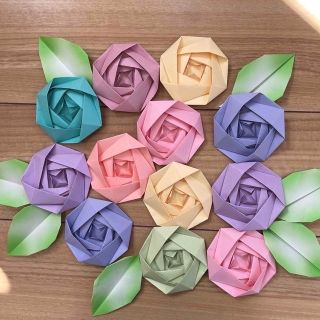 折り紙で作ったバラの花　12個セット(その他)