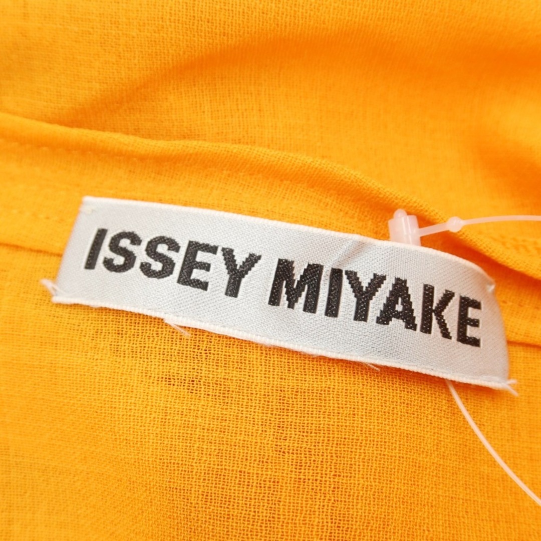 ISSEY MIYAKE(イッセイミヤケ)の【中古】イッセイミヤケ ISSEY MIYAKE 2022年秋冬 ウール 変形 ワンピース オレンジ【サイズサイズ表記なし】【レディース】 レディースのワンピース(ロングワンピース/マキシワンピース)の商品写真