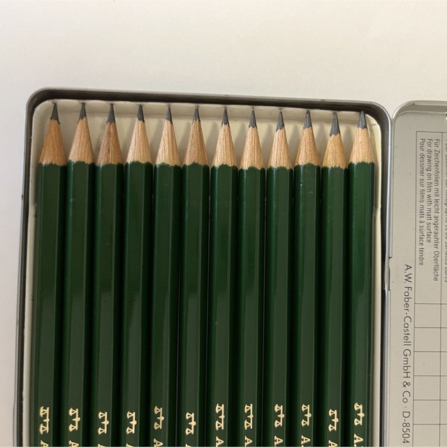 FABER-CASTELL(ファーバーカステル)の【新品】Faber-Castell DESIGN-SET CASTELL9000 エンタメ/ホビーのアート用品(鉛筆)の商品写真