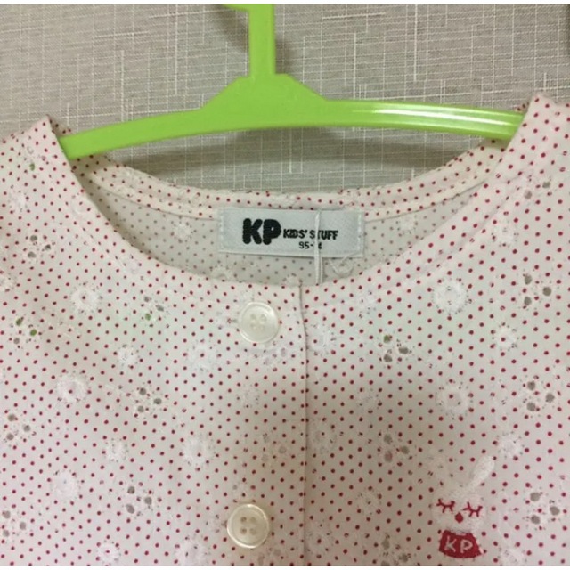 KP(ニットプランナー)の未使用品‼︎タグ付き！KP ワンピース サイズ95cm キッズ/ベビー/マタニティのキッズ服女の子用(90cm~)(ワンピース)の商品写真