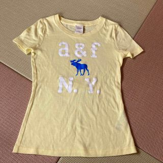 アバクロンビーアンドフィッチ(Abercrombie&Fitch)のアバクロ黄色(Tシャツ(半袖/袖なし))