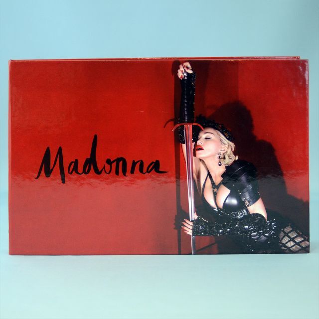 本マドンナ SS席限定配布写真集 Madonna Rebel Heart Tour