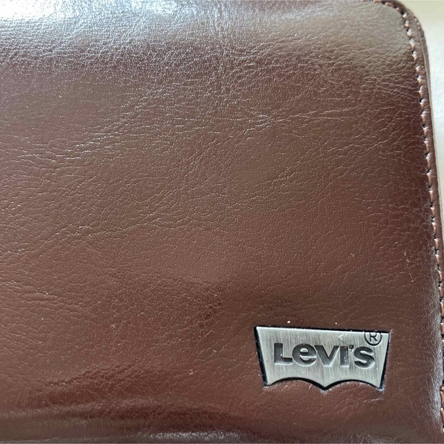 Levi's(リーバイス)のリーバイス　ブラウンレザー　財布　新品未使用タグ付き　メンズ メンズのファッション小物(長財布)の商品写真