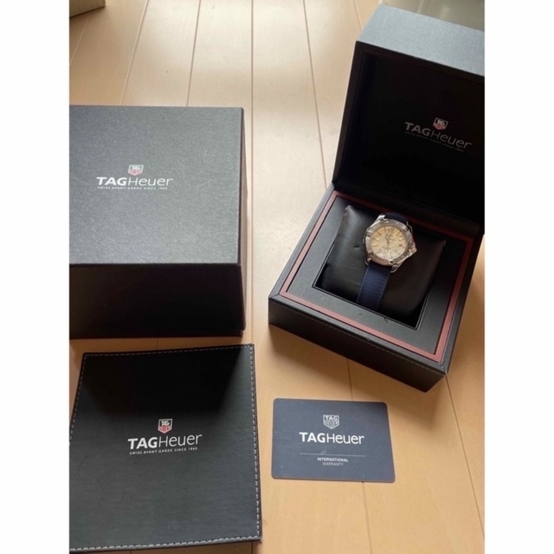 TAG Heuer(タグホイヤー)の【さんぽーる様購入予定】タグホイヤー　アクアレーサーレディ美品 レディースのファッション小物(腕時計)の商品写真