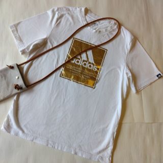 アディダス(adidas)の美品アディダスTシャツ(Tシャツ(半袖/袖なし))