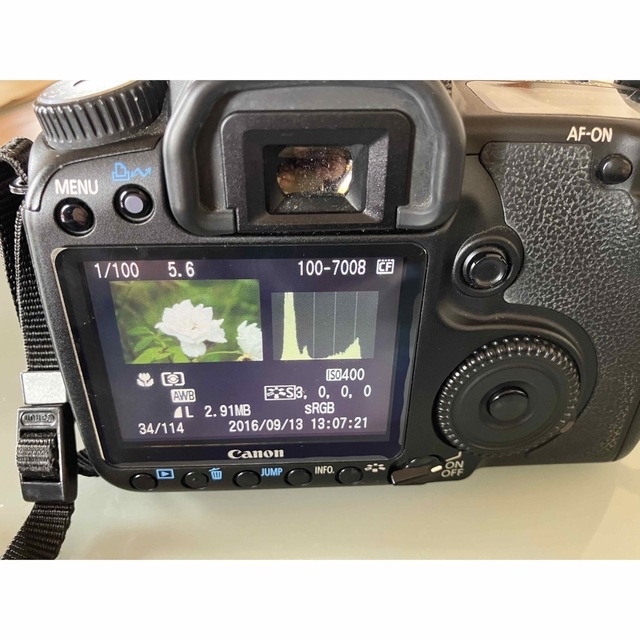 Canon(キヤノン)のCanon EOS 40D + 純正充電器+純正バッテリー+おまけレンズ スマホ/家電/カメラのカメラ(デジタル一眼)の商品写真