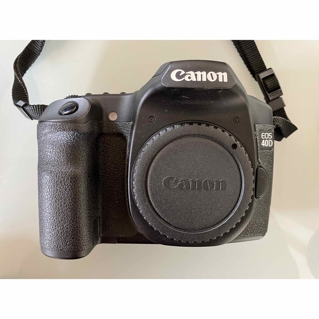 Canon(キヤノン)のCanon EOS 40D + 純正充電器+純正バッテリー+おまけレンズ スマホ/家電/カメラのカメラ(デジタル一眼)の商品写真