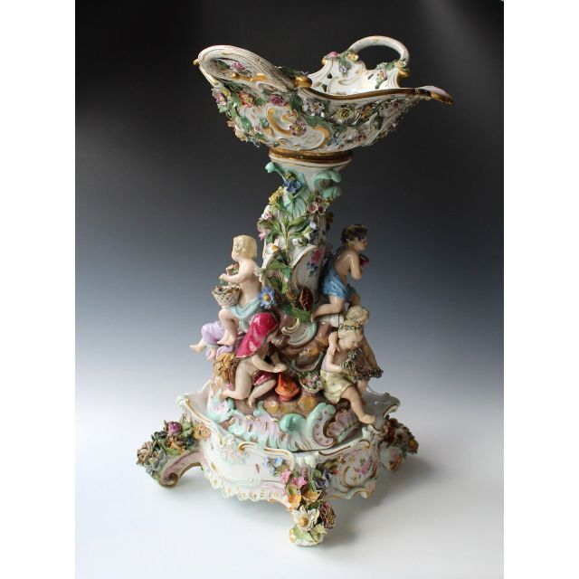 春の寓意シリーズより『鳥篭 』マイセン MEISSEN - アンティーク雑貨 春の寓意シリーズより『鳥篭 』マイセン MEISSEN - アンティーク雑貨