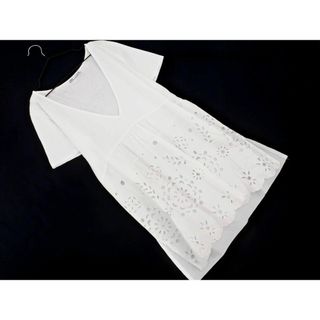 ザラ(ZARA)のZARA ザラ Vネック パンチングレース チュニック Tシャツ カットソー sizeS/白 ■◆ レディース(カットソー(半袖/袖なし))